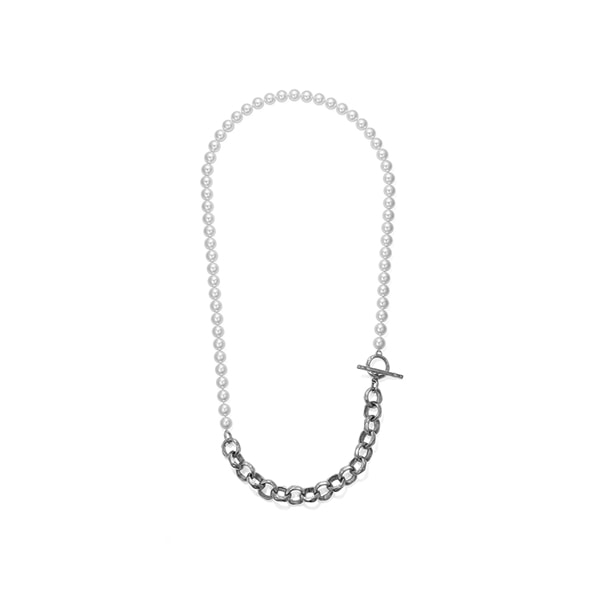 hammered chain_ pearl necklace_ white gold